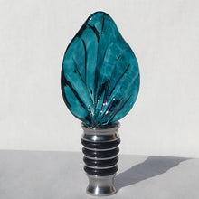 Load image into Gallery viewer, Stoppers with Glass Leaf