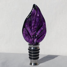 Load image into Gallery viewer, Stoppers with Glass Leaf